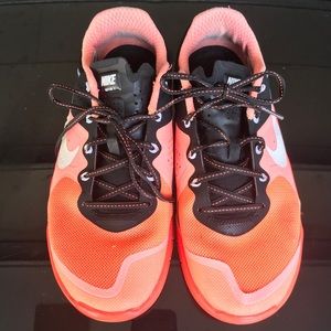 Women’s Nike Metcon 2